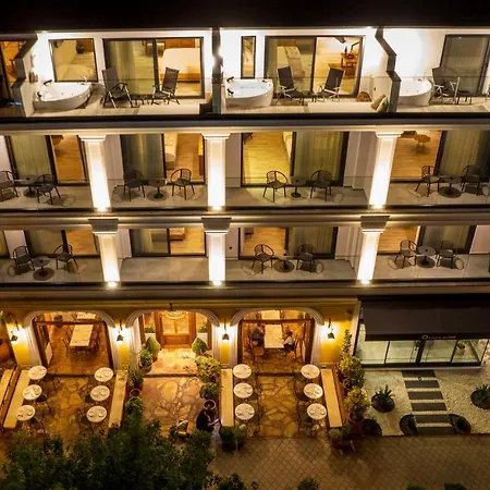 Aparthotel Ansira 4*