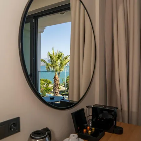 Ansira Aparthotel 4*