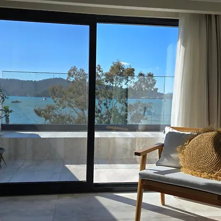 Ansira Aparthotel