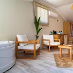 Ansira 4* 페티예
