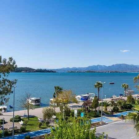 Ansira Aparthotel 4*