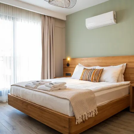 Ansira アパートホテル フェティエ