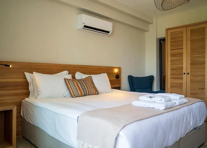 Ansira アパートホテル 4*